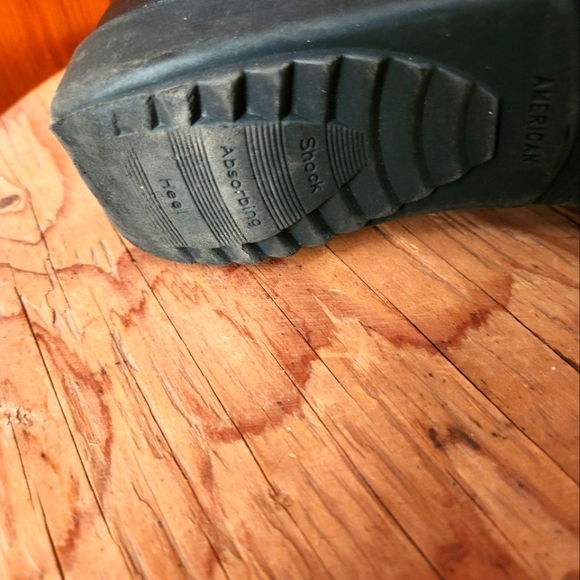 MUNRO TRAVELER GREY/ BLACK STRETCH FABRIC SLIP ON SHOES- WOMENS SIZE 9.5 - Picture 5 of 8